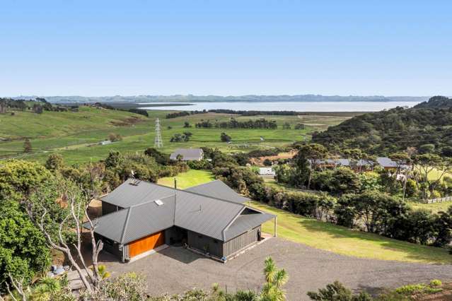 Spacious family home with lifestyle living
