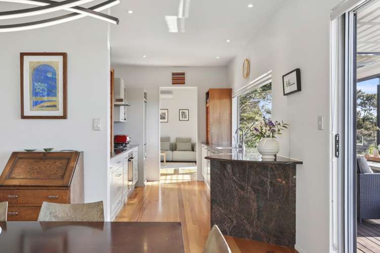 199 Carter Road Oratia_8