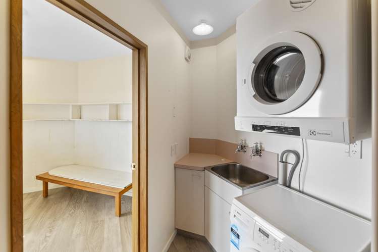 23 Coster Street Enner Glynn_23