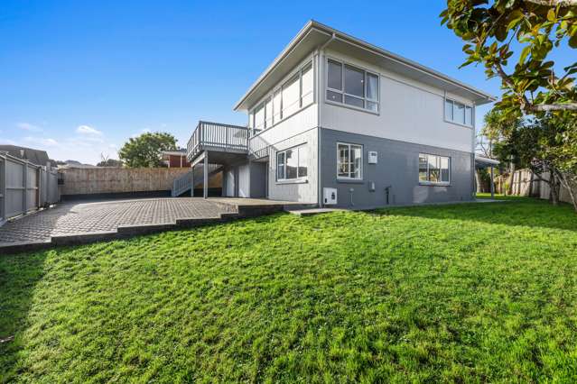 Walk To Macleans, Stunningly Renovated On 607m2!