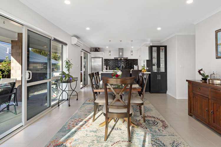 14 Aurora Avenue Welcome Bay_6