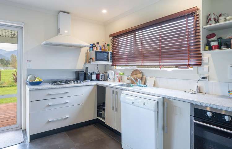 98 Thorpe-Orinoco Road Ngatimoti_42