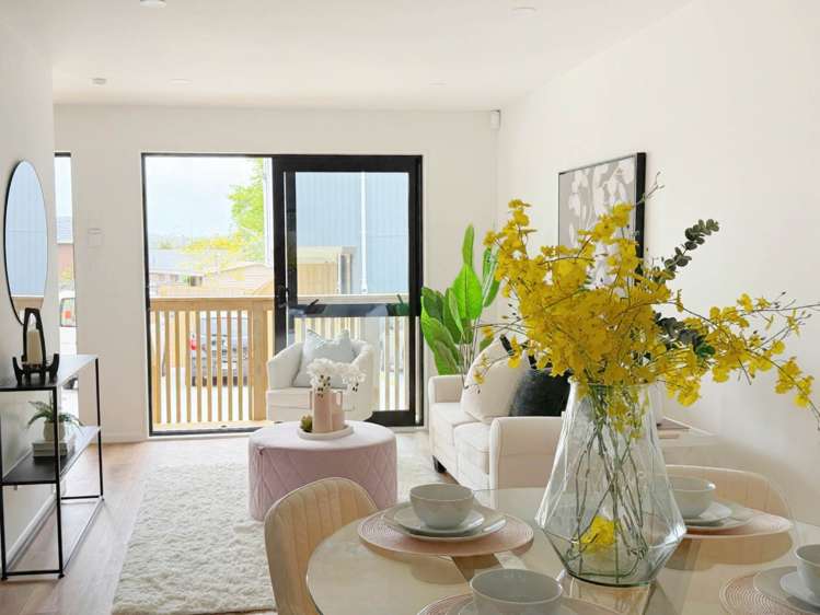 2/40 Jillian Drive Ranui_1