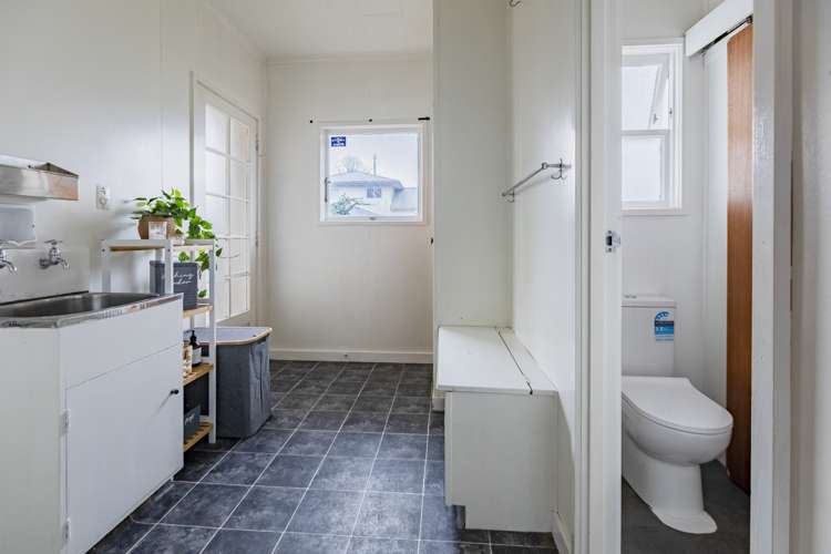 27 Church Street Waipawa_21