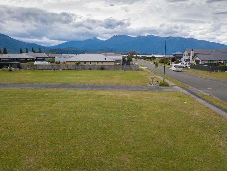 7 Acheron Way Te Anau_0