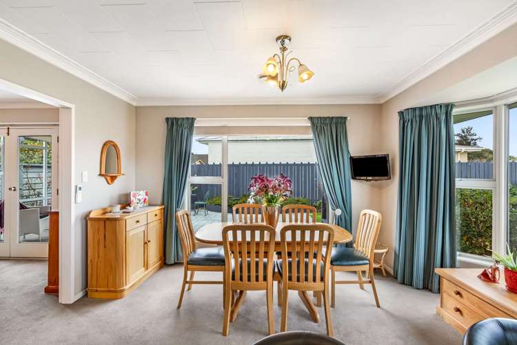 1 Ballantrae Place Gore_14