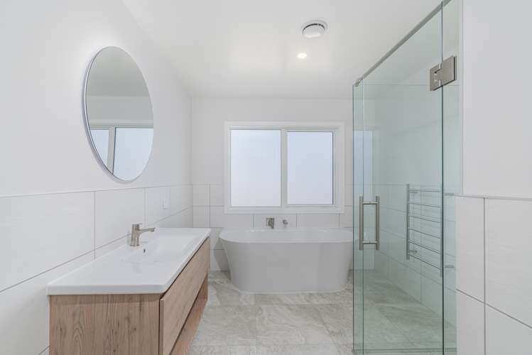 3 Tinirau Place Cooks Beach_13