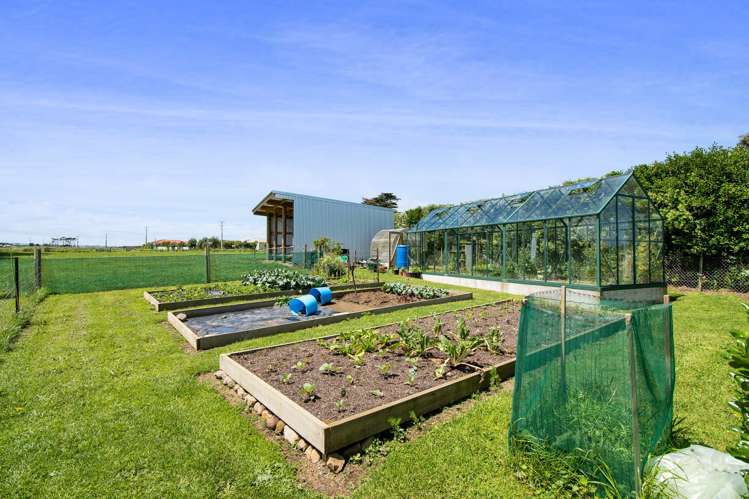 3624 Eltham Road Opunake_7