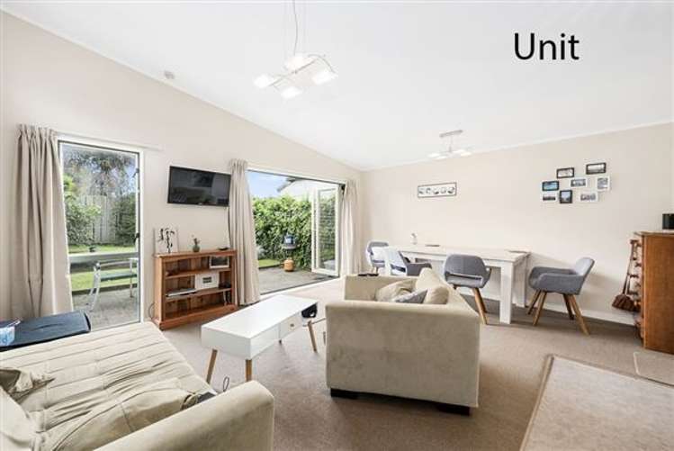 54 Albert Street Hamilton East_18