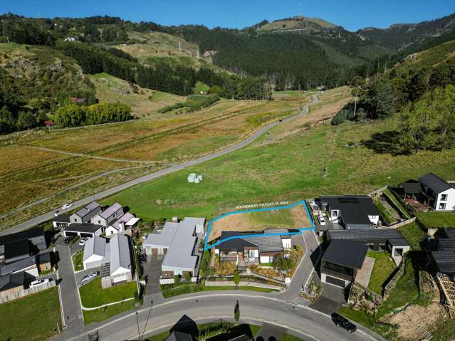 9 Roundhill Rise Cracroft_2