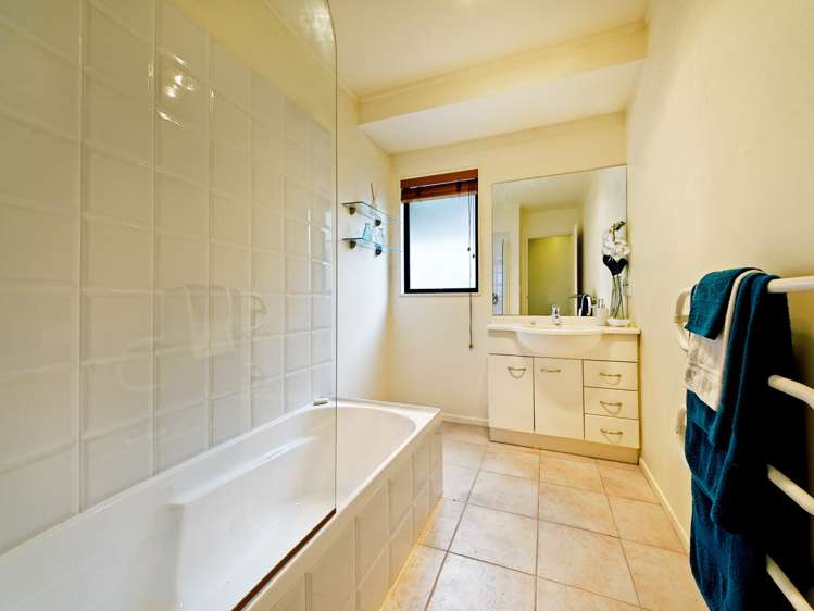 19 Starlight Cove Hobsonville_15