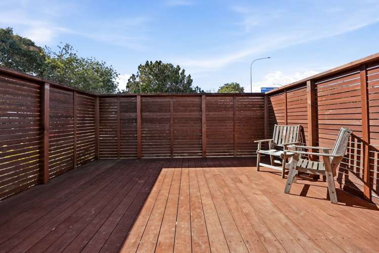 1/13 Esmonde Road Takapuna_9