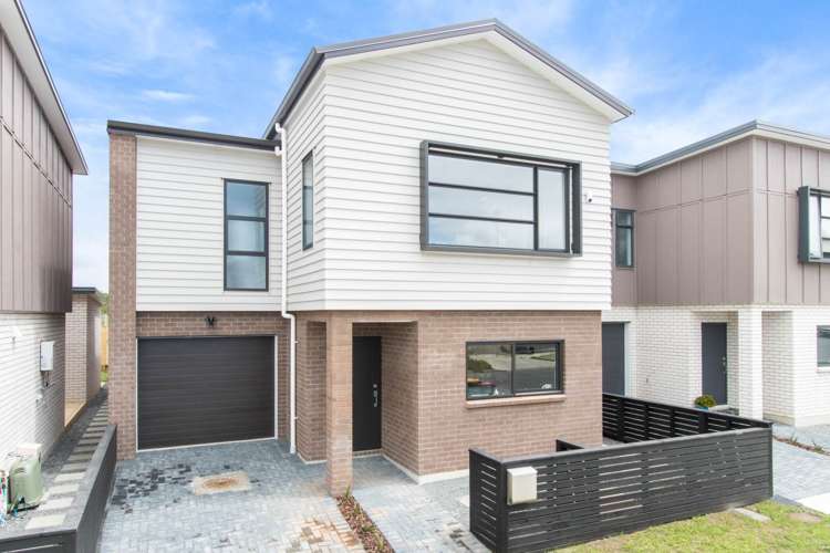 9a Mcquoids Road Flat Bush_0