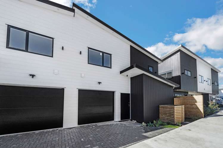 Lot 1-4/71 Pah Road Papatoetoe_38
