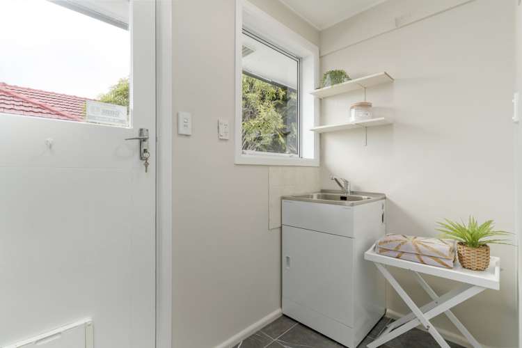 49 Greenhaven Drive Burwood_17