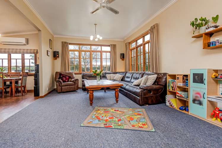 688 Scarborough Road Pahiatua_13