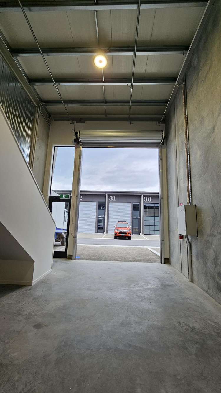 Unit 21, 12 Mohuia Crescent Porirua_15