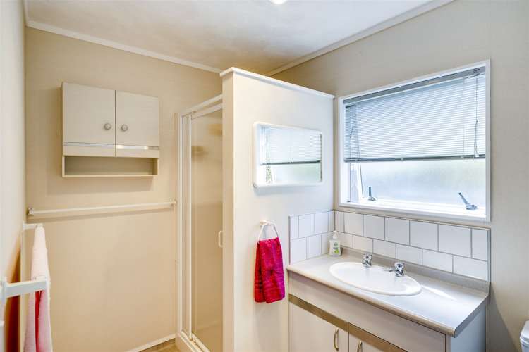 2/55 Meeanee Road Taradale_6