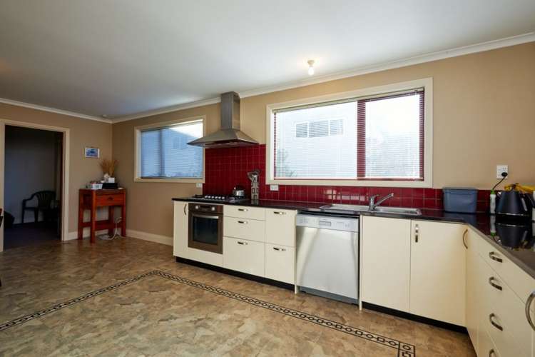 11 Sunrise Place Kekerengu_6