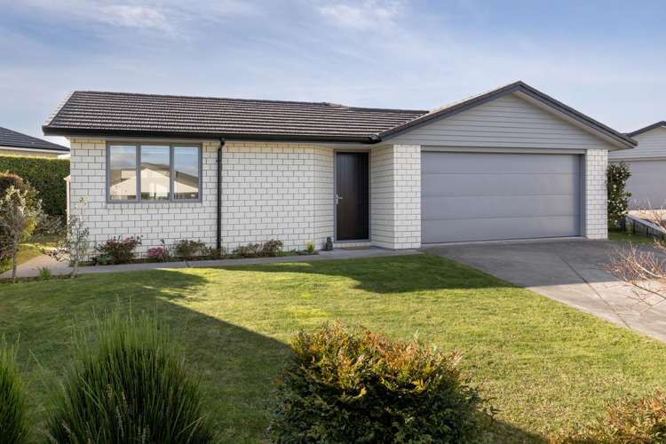 89/4 Greystone Place Omokoroa_1