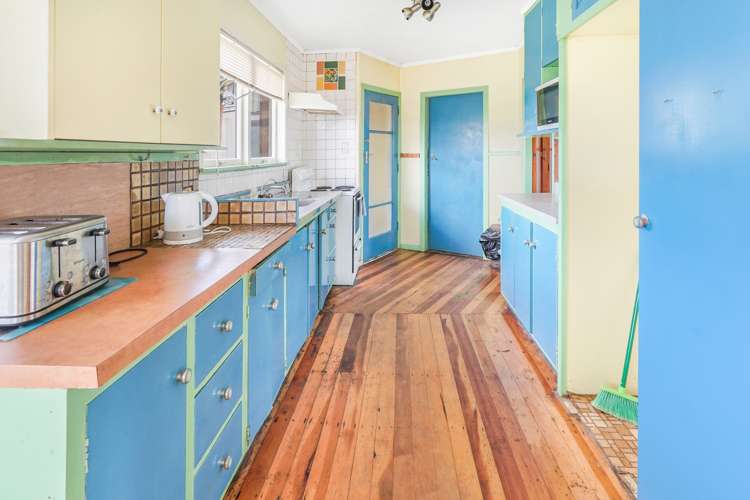 19 Patricia Avenue Hamilton East_3