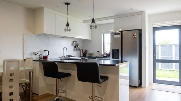 39a Soaring Bird Drive Takanini_5