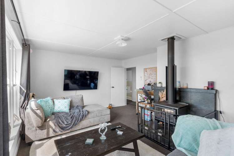 61 Cockerell Street Brockville_2