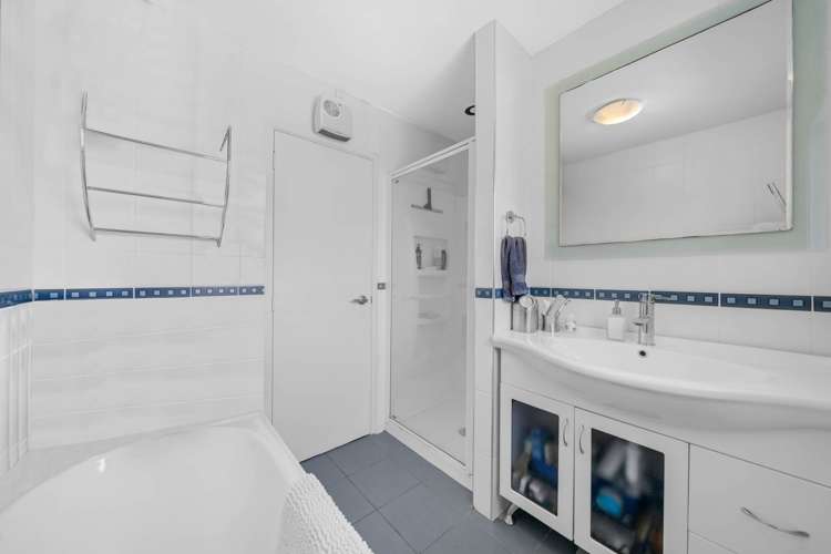 31 Weetman Drive Browns Bay_9