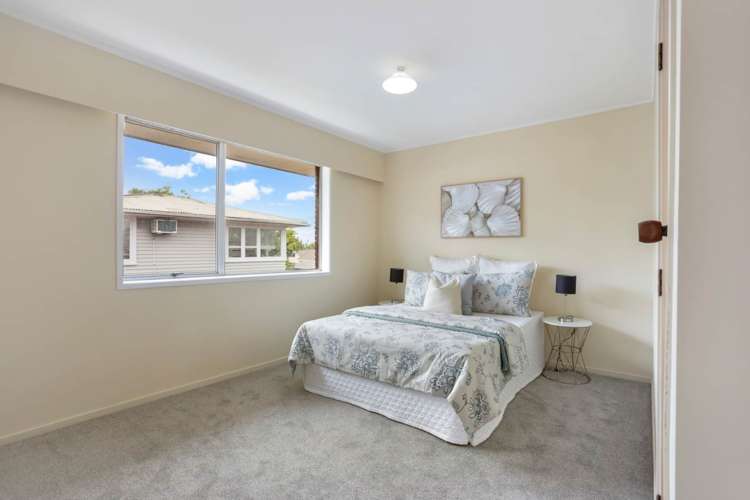 175 Royal Road Massey_6