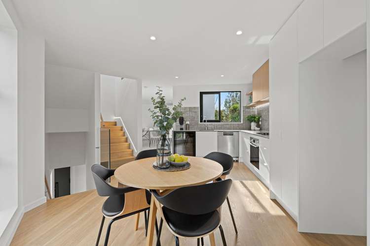 1/11 Carlton Mill Road Merivale_13