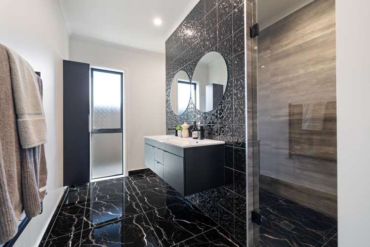 48 Sardinia Grove Fitzherbert_6