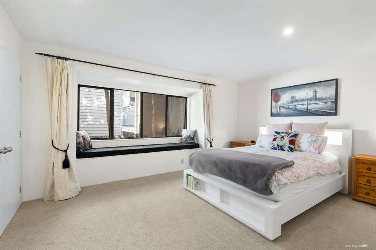 4/46 Aitken Terrace Kingsland_5