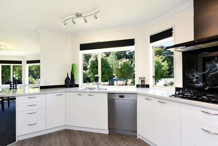 59 Malthouse Crescent Brightwater_7