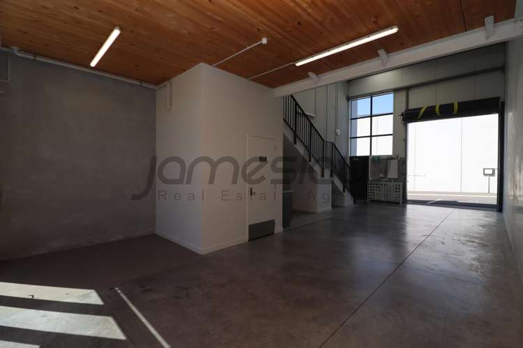 07/11 Northside Drive Westgate_6