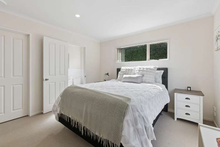5 Norwood Drive Flat Bush_13