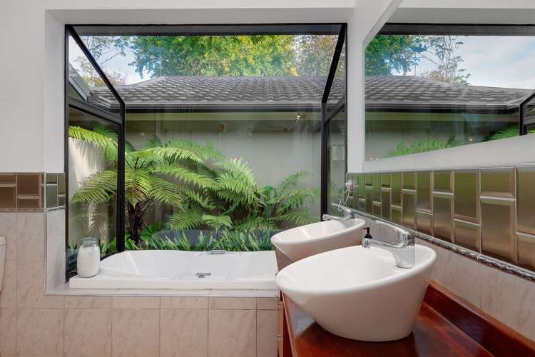 97 Wairoa Road Wairoa_12