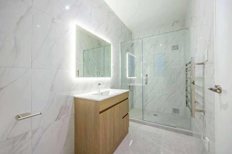 3b Breeze Lane Silverdale_24