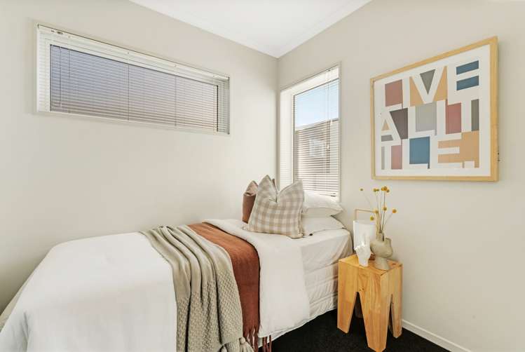 15 Whakawhiti Loop Avondale_13