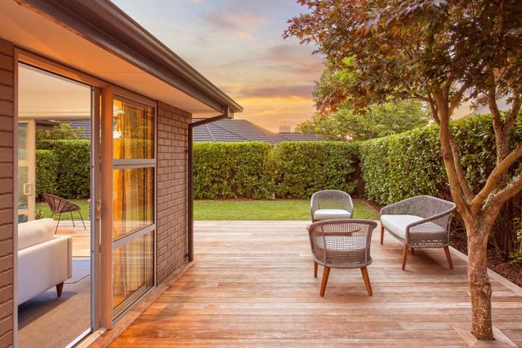 20 John Campbell Crescent Hillmorton_20