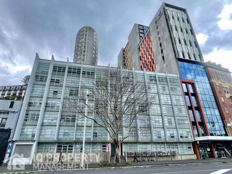 423/133 Beach Road City Centre_12