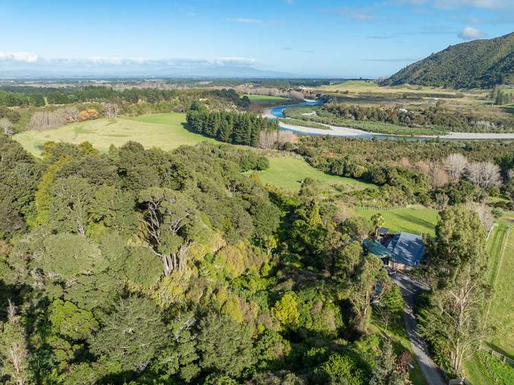 411 Waiohine Gorge Road Dalefield_25