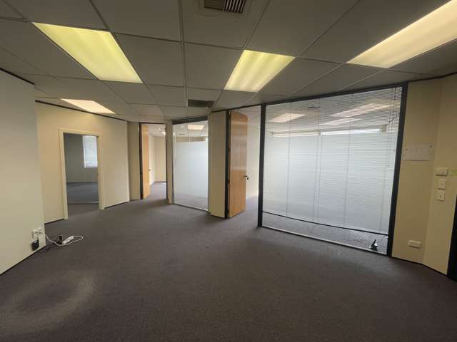 Unit 4/101 Main Highway Ellerslie_3