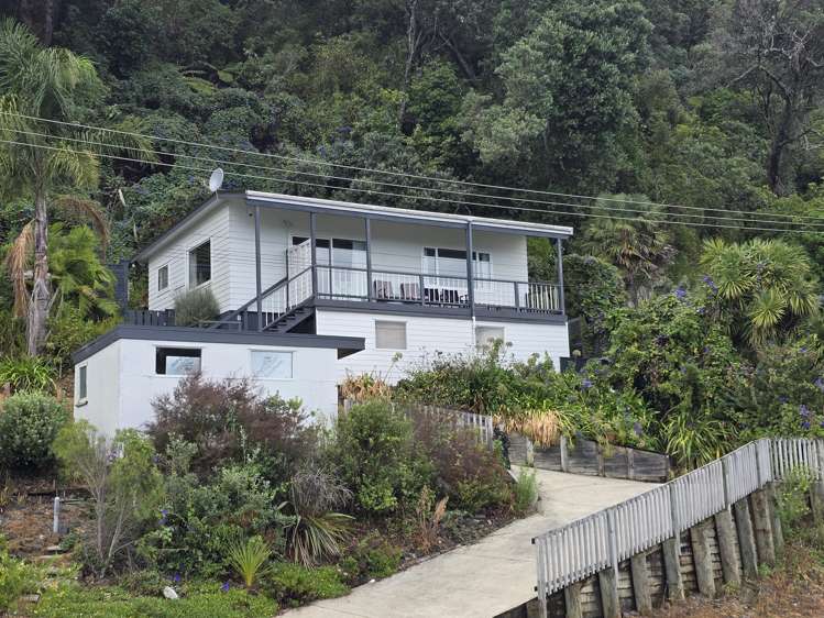 462 Thames Coast Road_0