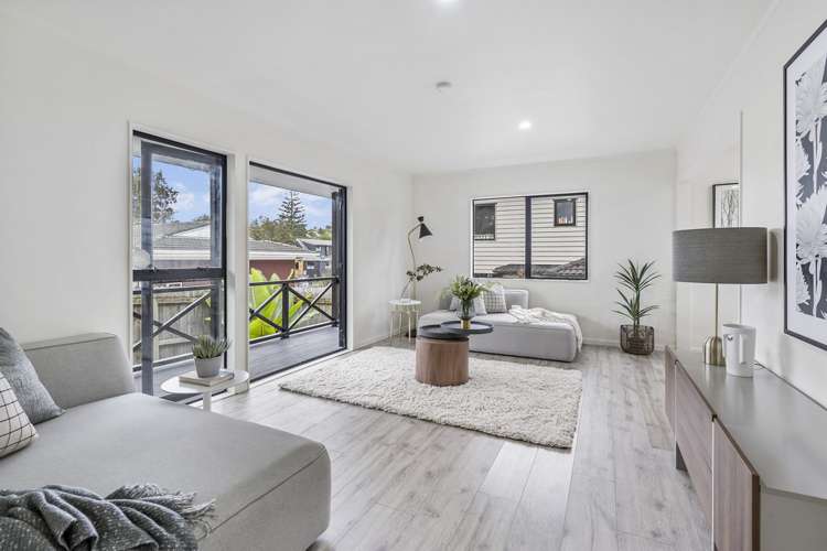 8a Landseer Place Blockhouse Bay_6