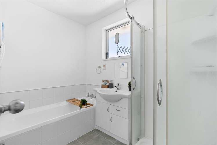 2/59 Gardiners Road Bishopdale_9