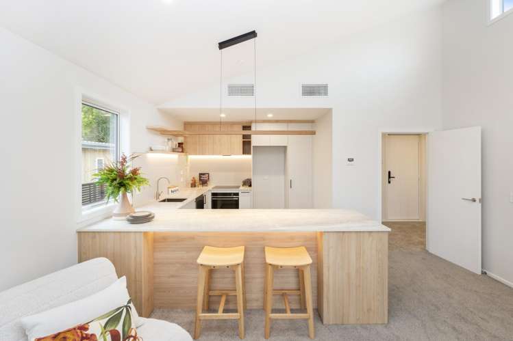 41A Hackthorne Road_0