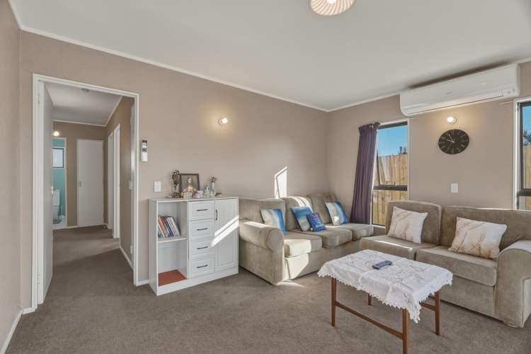Flat 2/103 Matthews Avenue_4