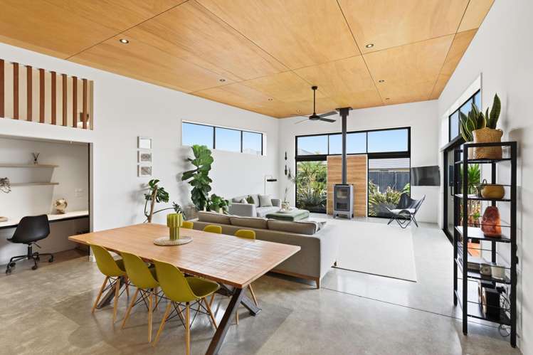 93 Beachvale Drive_4