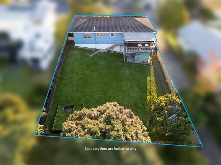 12 Raelene Place Massey_24