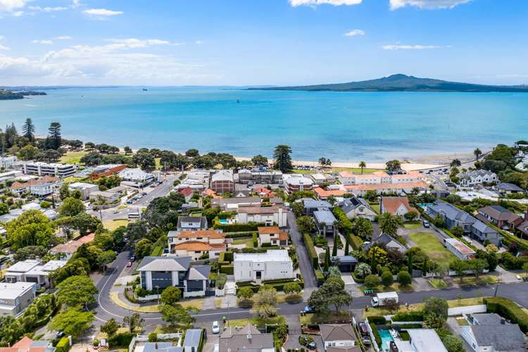 12 Ronaki Road Mission Bay_19